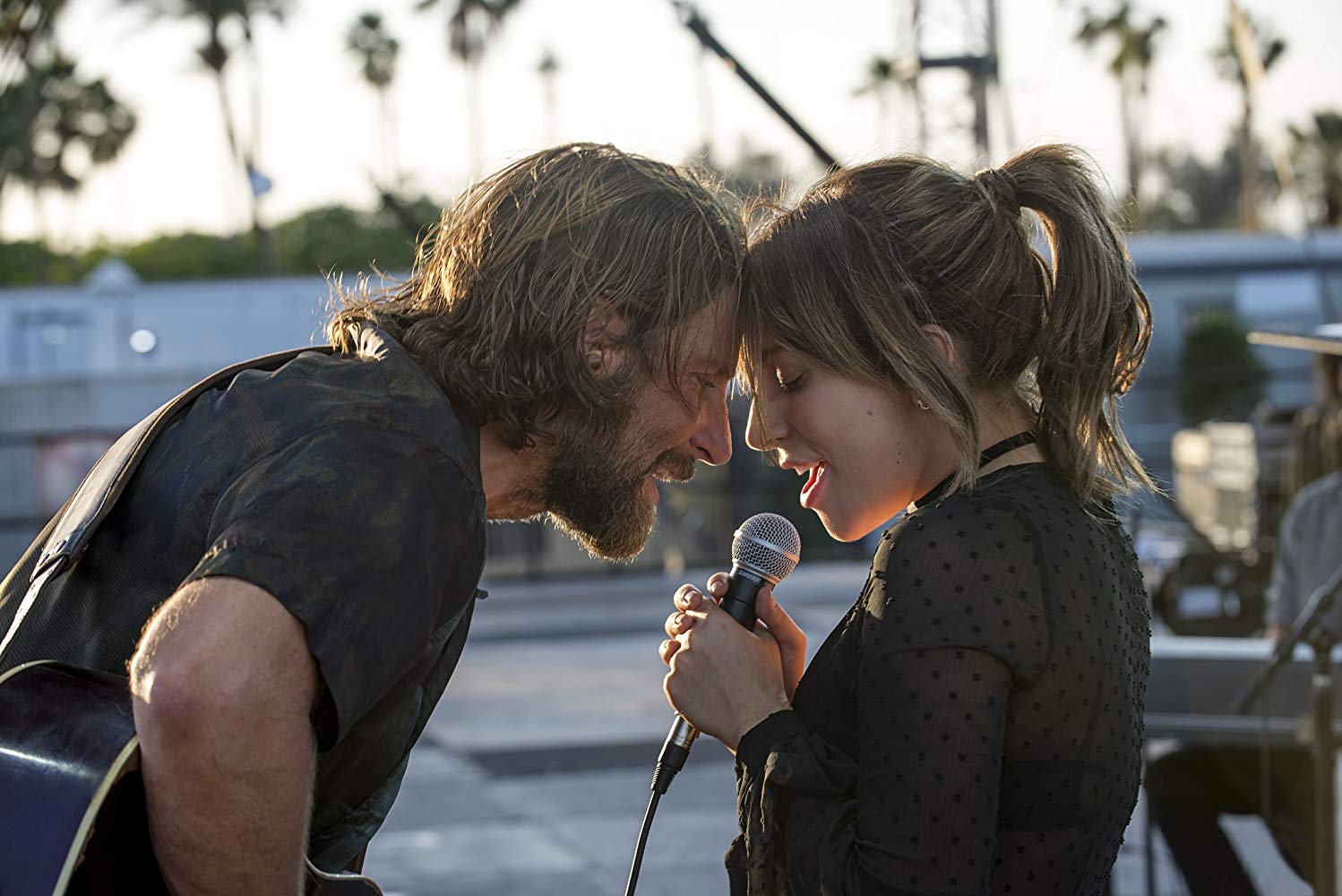 REVIEW: A Star Is Born (Blu-ray)